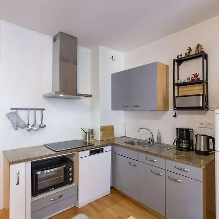 Renove 4-6 Pers, Centre-ville Avec Balcon Et Wifi, A 600m Des Pistes - Fr-1-401-249 コテレ