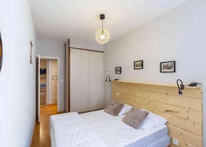 Rénové 4-6 Pers, Centre-ville Avec Balcon Et Wifi, à 600m Des Pistes - Fr-1-401-249 * Cauterets