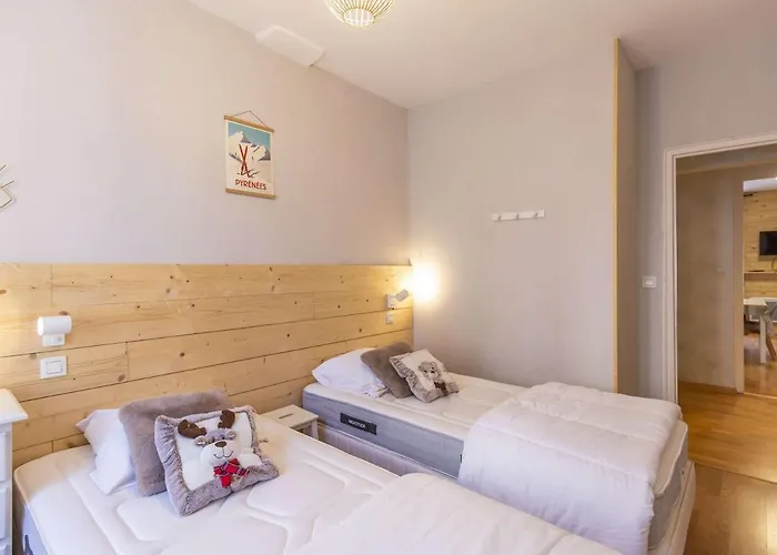 Rénové 4-6 Pers, Centre-ville Avec Balcon Et Wifi, à 600m Des Pistes - Fr-1-401-249 Appartement Cauterets
