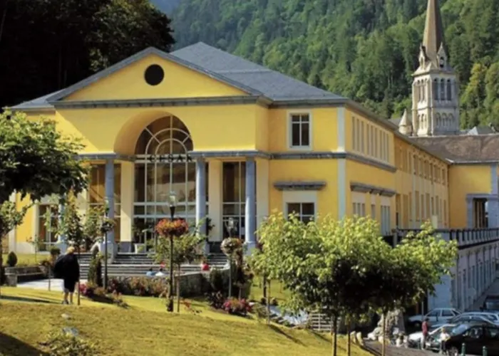 Appartement Rénové 4-6 Pers, Centre-ville Avec Balcon Et Wifi, à 600m Des Pistes - Fr-1-401-249 *